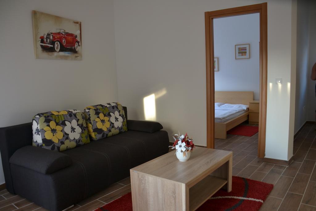 Apartments Porat Tivat Exterior photo